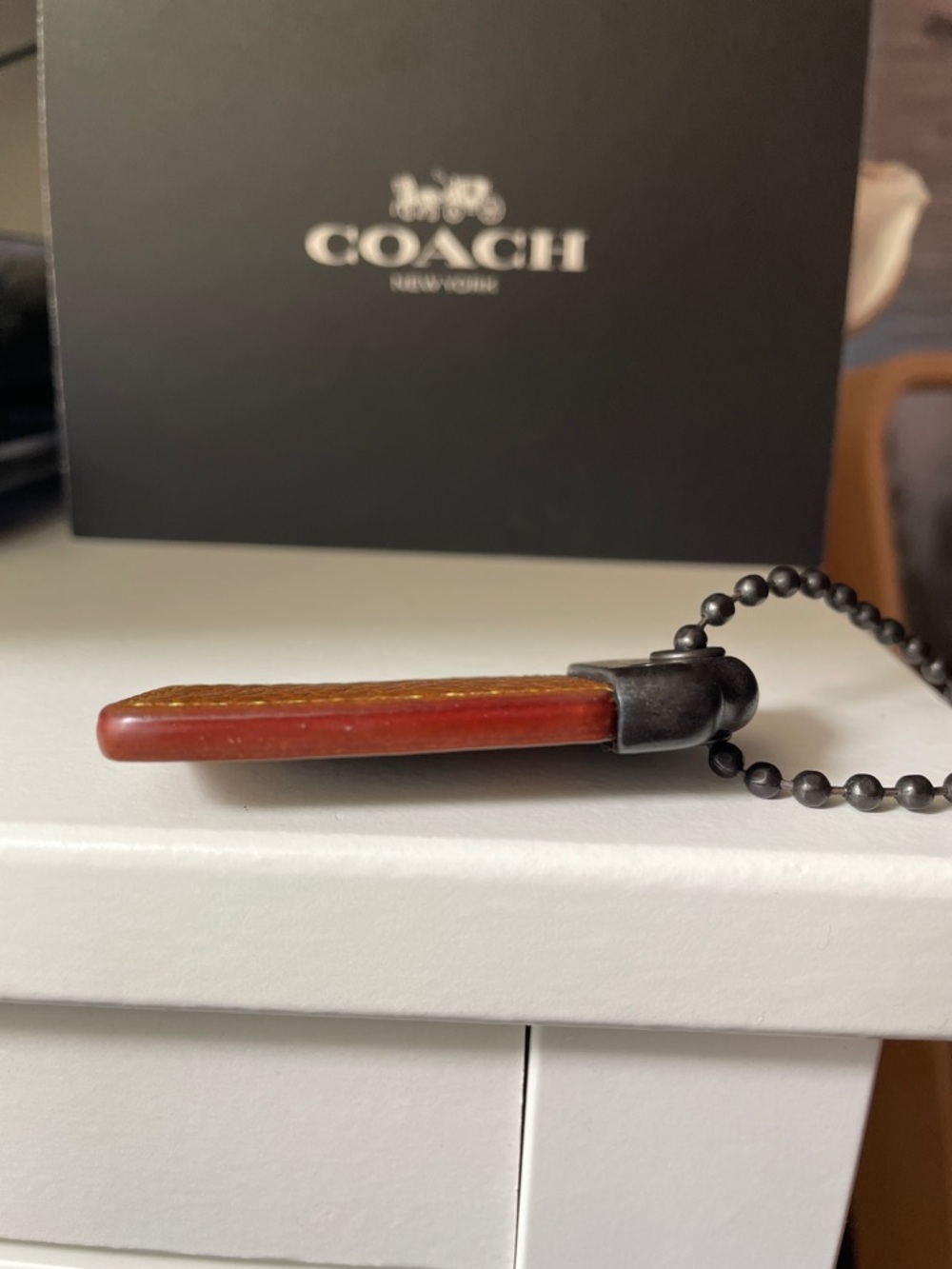 Coach 1941 Large Hangtag in Saddle / Black Copper - Picture 6 of 7